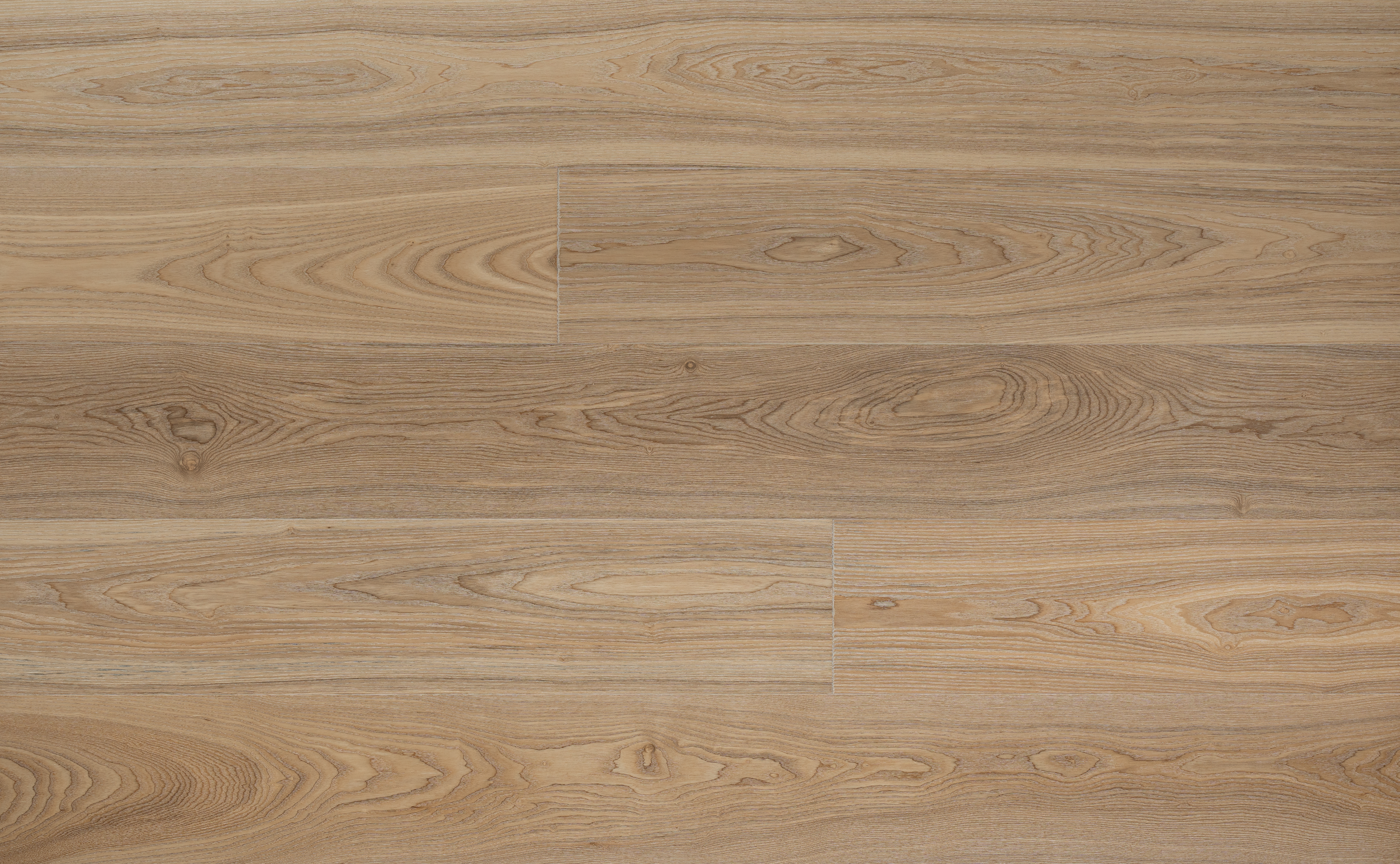 Паркетная доска AmberWood/Амбер Вуд Классика Ясень Арктик Стандарт браш, масло 1860х189х14 мм (2,812 м2/упак)